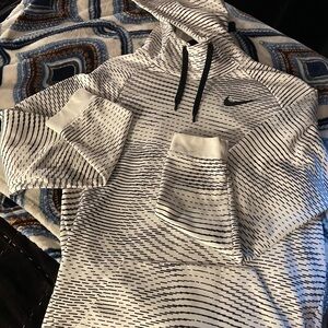 Nike White and Black Patterned Hoodie